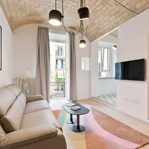  Apartment Buzzstays - Stylish Vatican Downtown Italy